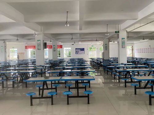 大理市餐飲服務食品安全“紅黑榜”第2期發布 8家“紅榜”樹立標桿，13家“黑榜”亟待整改