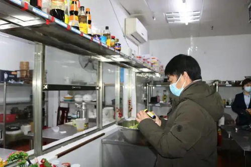 守護團年飯，咸寧市場監管局開展餐飲服務場所專項檢查